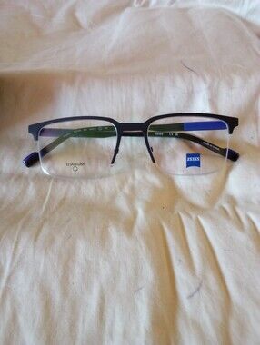 Zeiss ZS25160 002 Matte Black Titanium Eyeglasses 54mm